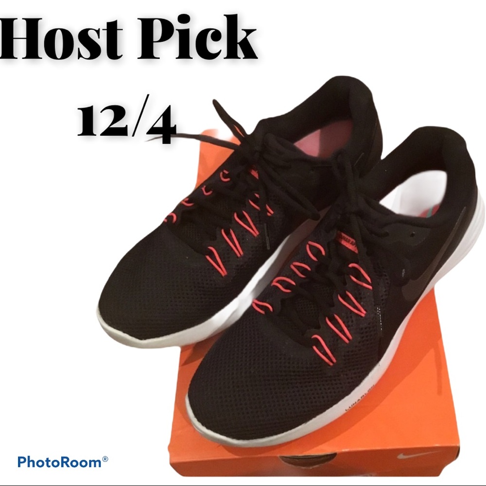 Nike Running Shoes - Picture 4 of 8